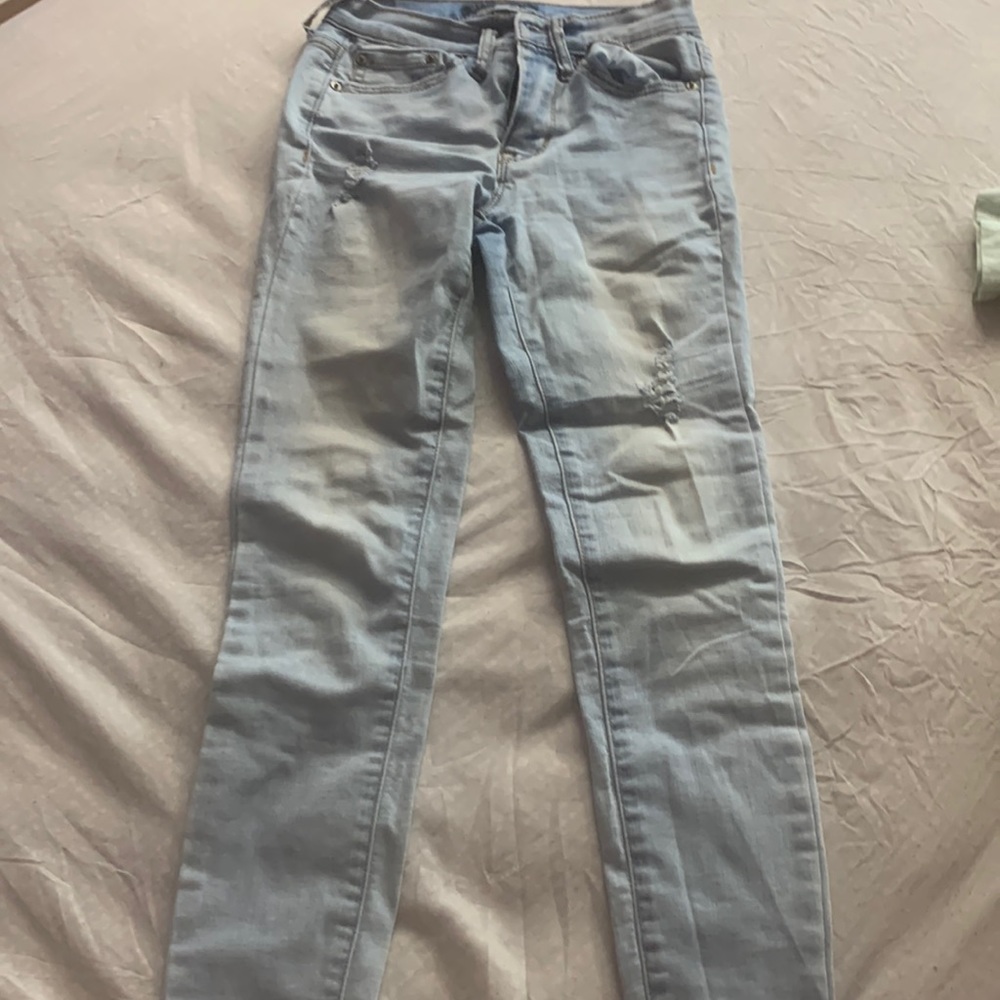 Aeropostale skinny jeans light wash size 000 short